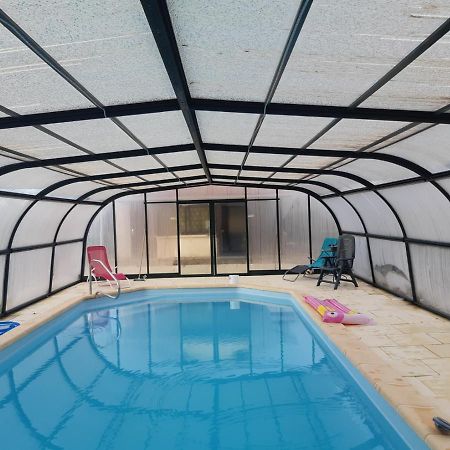 Maison A La Campagne Avec Piscine Flayat Luaran gambar