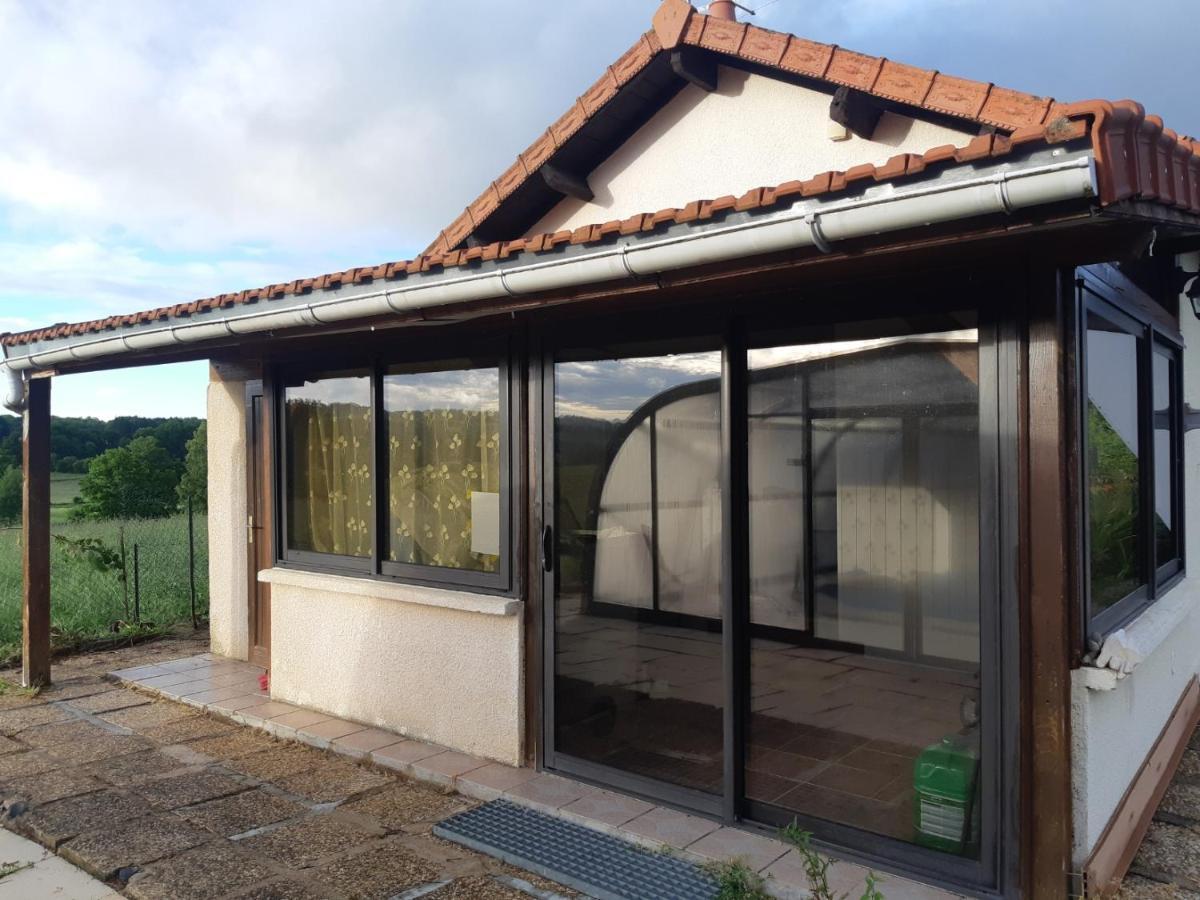 Maison A La Campagne Avec Piscine Flayat Luaran gambar