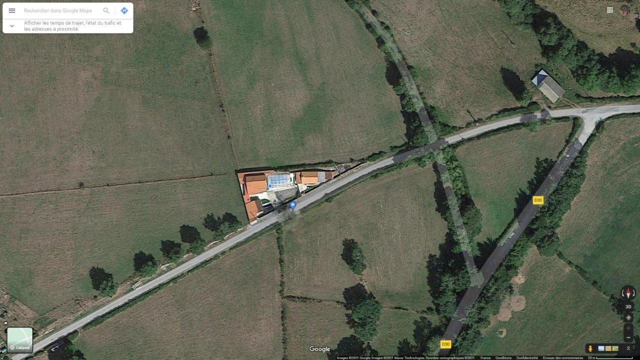 Maison A La Campagne Avec Piscine Flayat Luaran gambar
